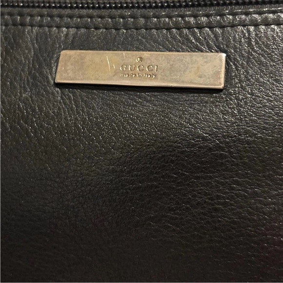 Gucci Black Leather Shoulder Bag - Picture 9 of 10